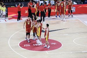 直播吧:世预赛对台湾中国男篮12人阵容维持原状
