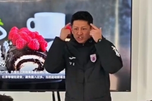 王楚：模仿欧洲青训模式不可取，需培育具备自主决策能力的球员