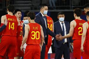 苏群回忆：曾为杜锋辩护至理难容，常人难以理解，言辞犀利无人情味