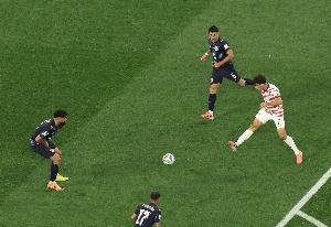 雷纳外脚背巧妙射门再下一城，美国队以4-1战胜巴拉圭！