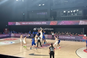 博主：7支球探团队及多所NCAA名校教练观摩中国U17对阵委内瑞拉
