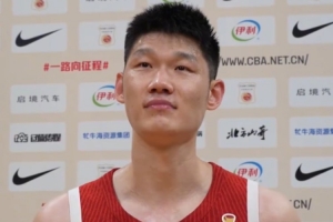 胡金秋赛后泪目:贡献不足,自我评价差距大