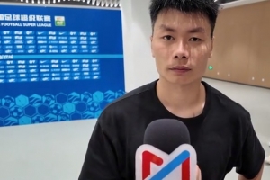 罗竞表示：落后时教练不断提醒我们不要急躁，要发挥自己的特点