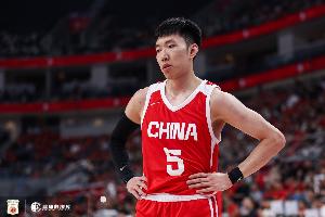 廖三宁首节仅4分钟替补出场,效率显著,两投两中得4分并送出1次抢断